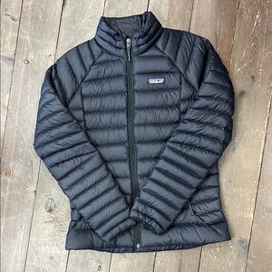 Patagonia Black Down Jacket. Size XS. NWT